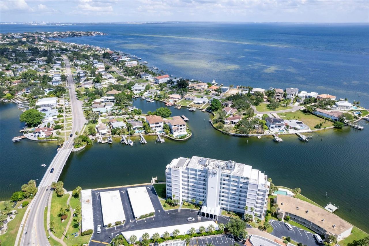 1365 Snell Isle Boulevard Ne, Unit 9A, Saint Petersburg, FL 33704 Photo