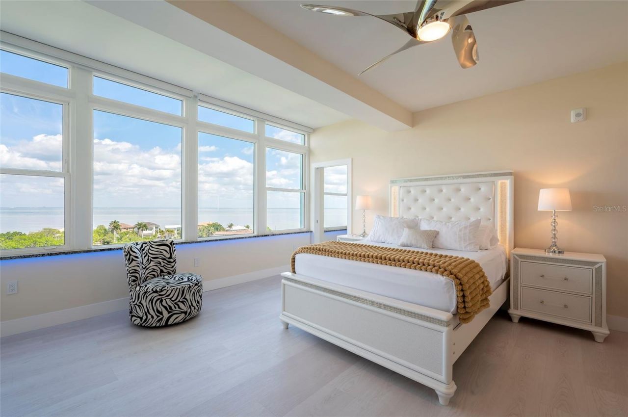 1365 Snell Isle Boulevard Ne, Unit 9A, Saint Petersburg, FL 33704 Photo