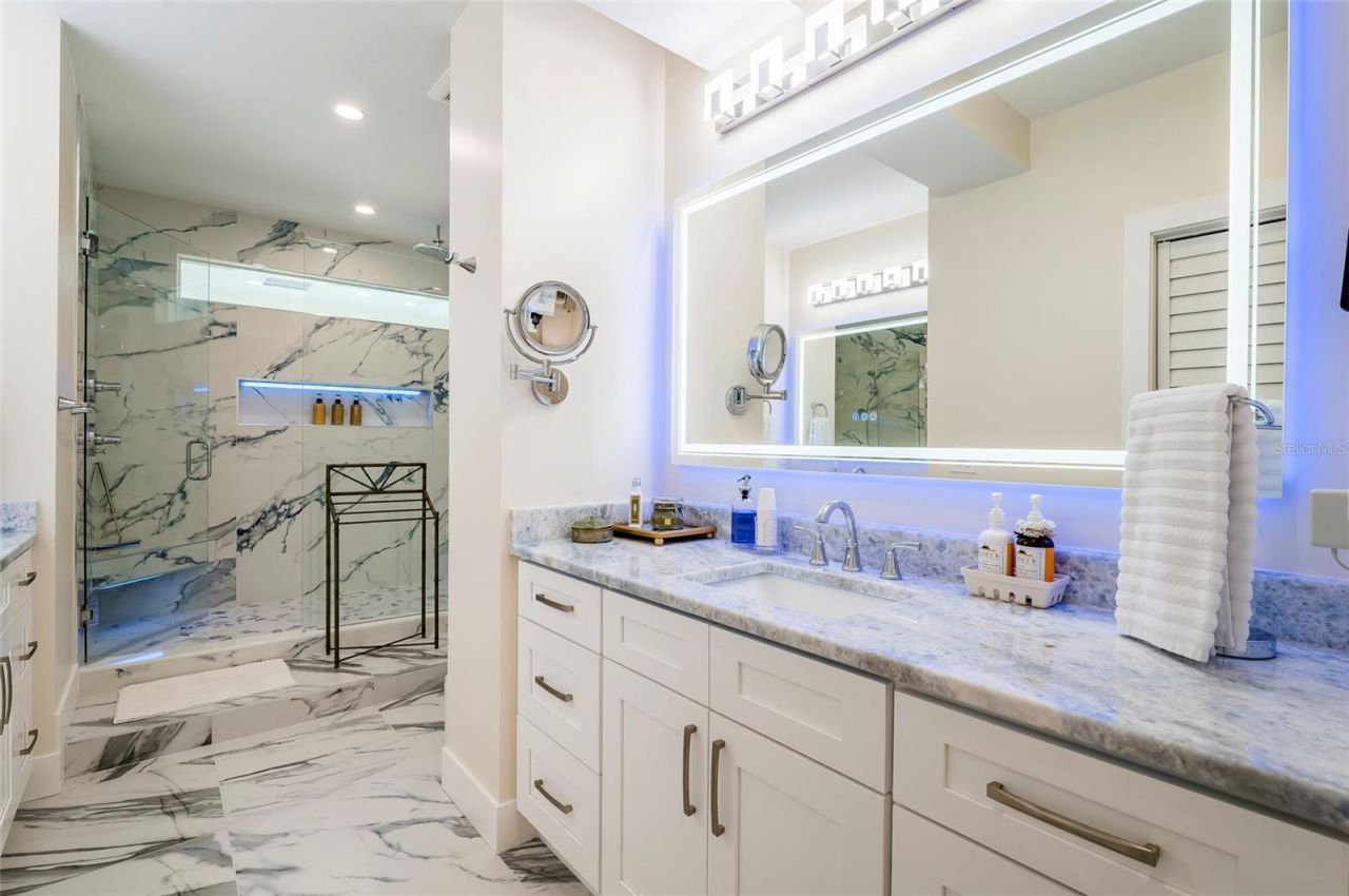 1365 Snell Isle Boulevard Ne, Unit 9A, Saint Petersburg, FL 33704 Photo