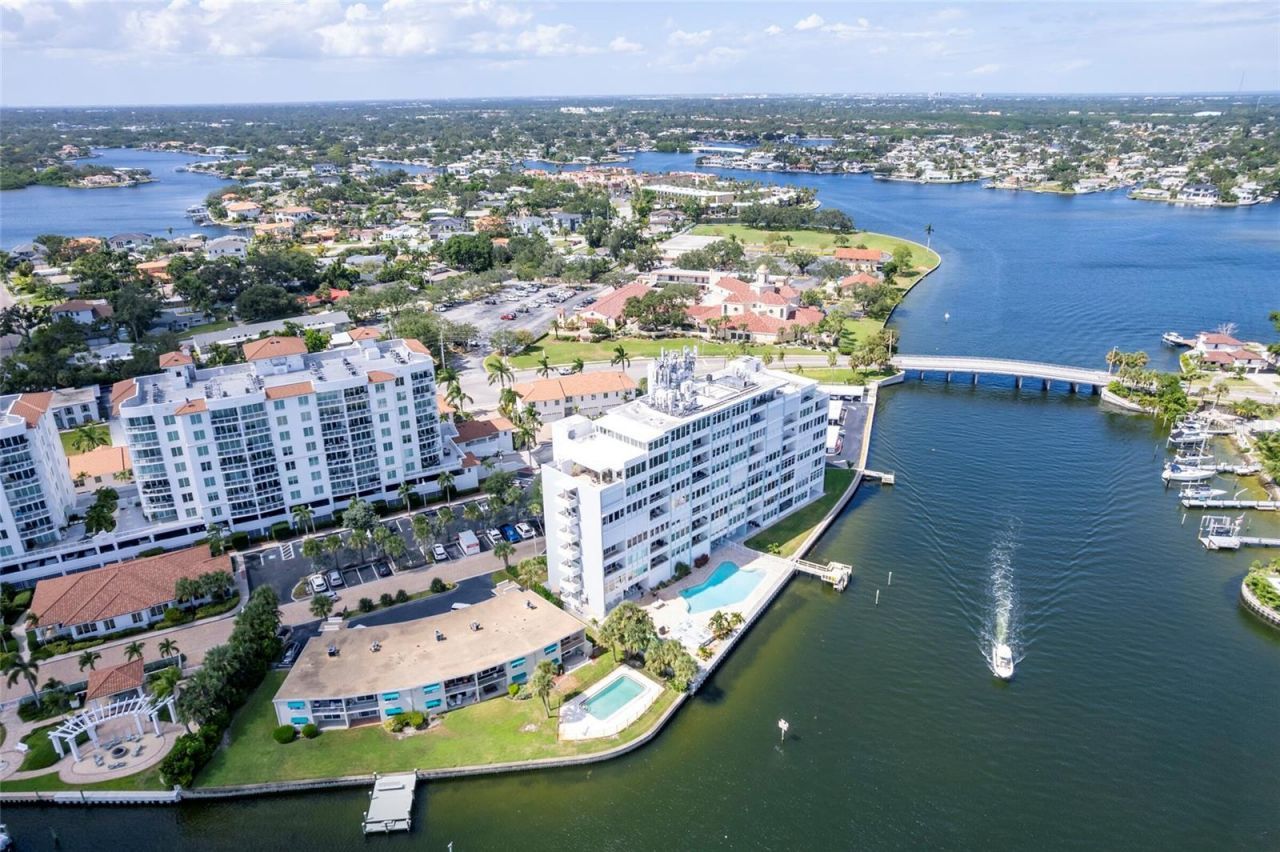 1365 Snell Isle Boulevard Ne, Unit 9A, Saint Petersburg, FL 33704 Photo