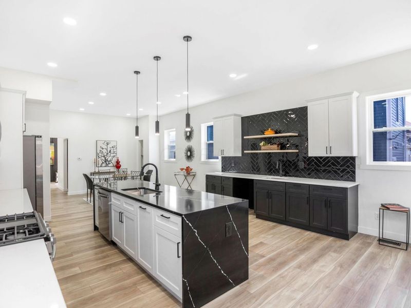 1198 E Rich Street, Columbus, OH 43205 Photo 11