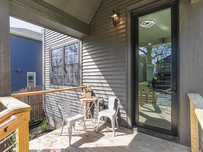 1198 E Rich Street, Columbus, OH 43205 Photo 3