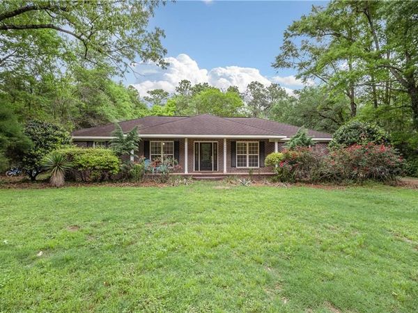 10680 Eubanks Road, Wilmer, AL 36587