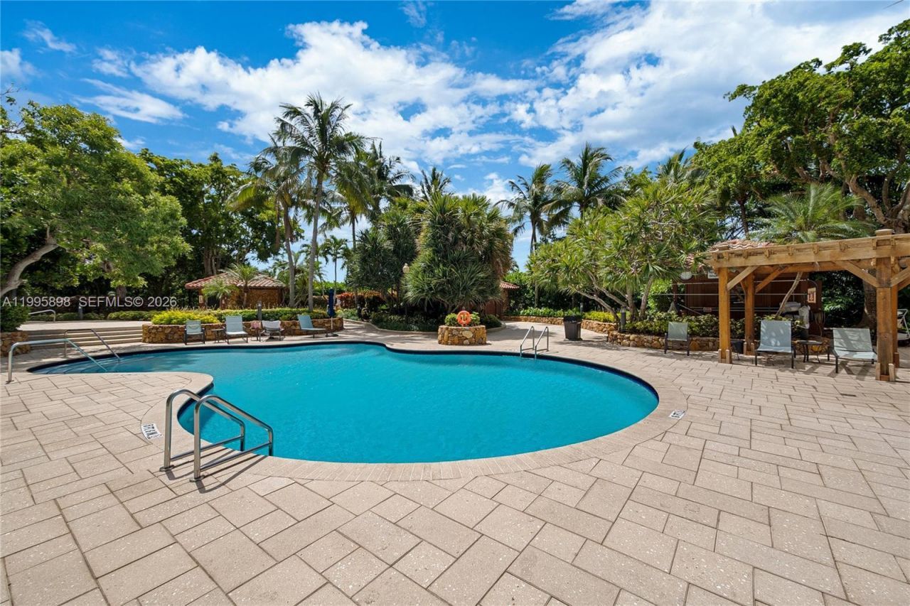 2000 Towerside Ter, Unit PH9, Miami, FL 33138 Photo