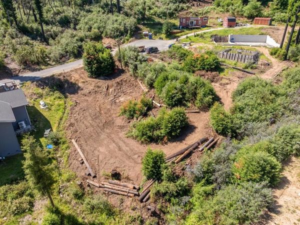 122 Cypress Tree Lane, Boulder Creek, CA 95006