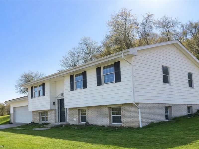 57585 Patty Mine Road, Martins Ferry, OH 43935 Photo 2