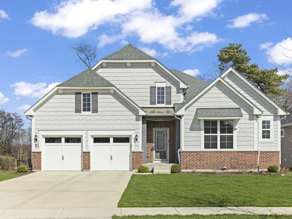 51 Somerset Circle , Wheaton, IL 60189
