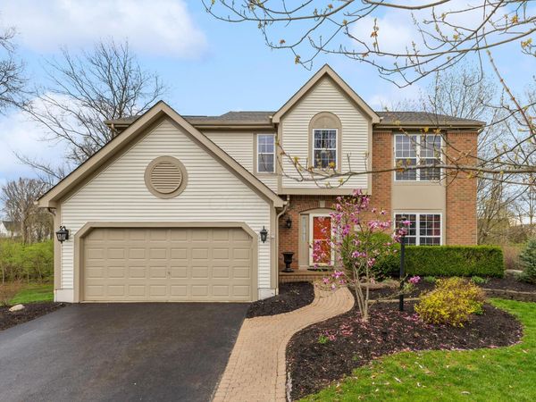 1365 Briarshore Way, Lewis Center, OH 43035