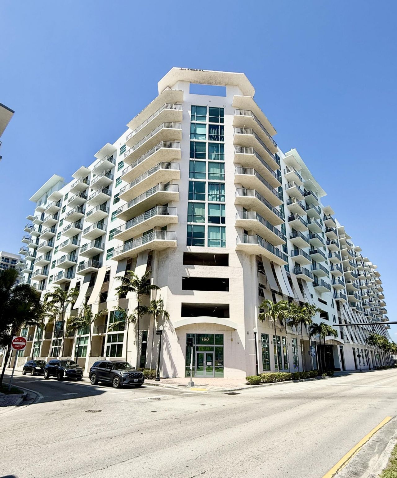 140 S Dixie Highway, Unit 733, Hollywood, FL 33020 Photo