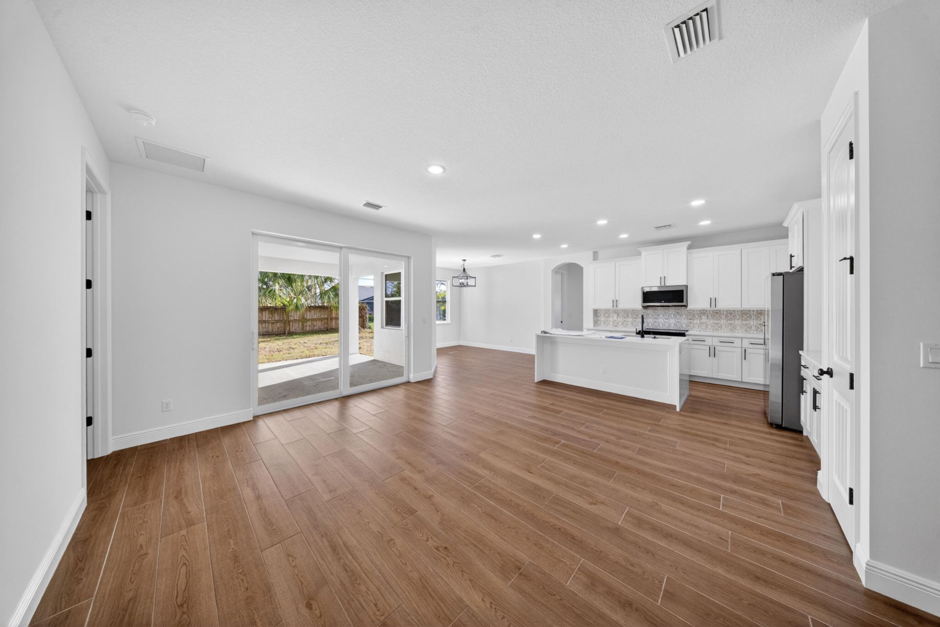 1116 SW London Lane, Port Saint Lucie, FL 34953 Photo