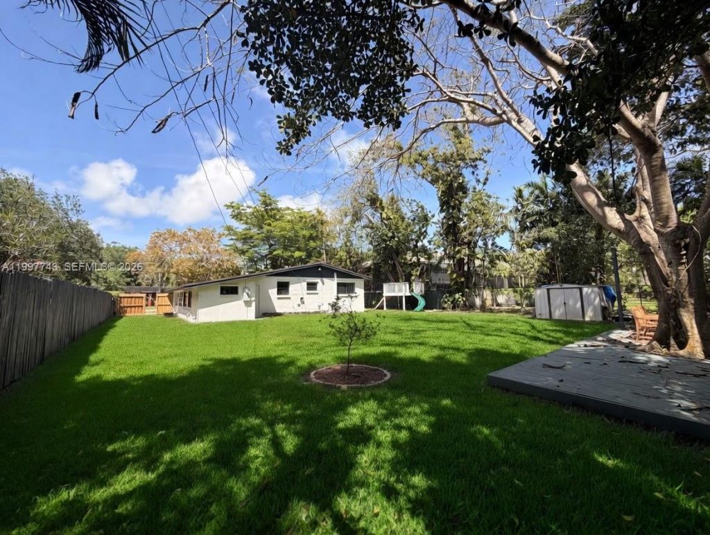 7830 SW 99th St, Miami, FL 33156 Photo