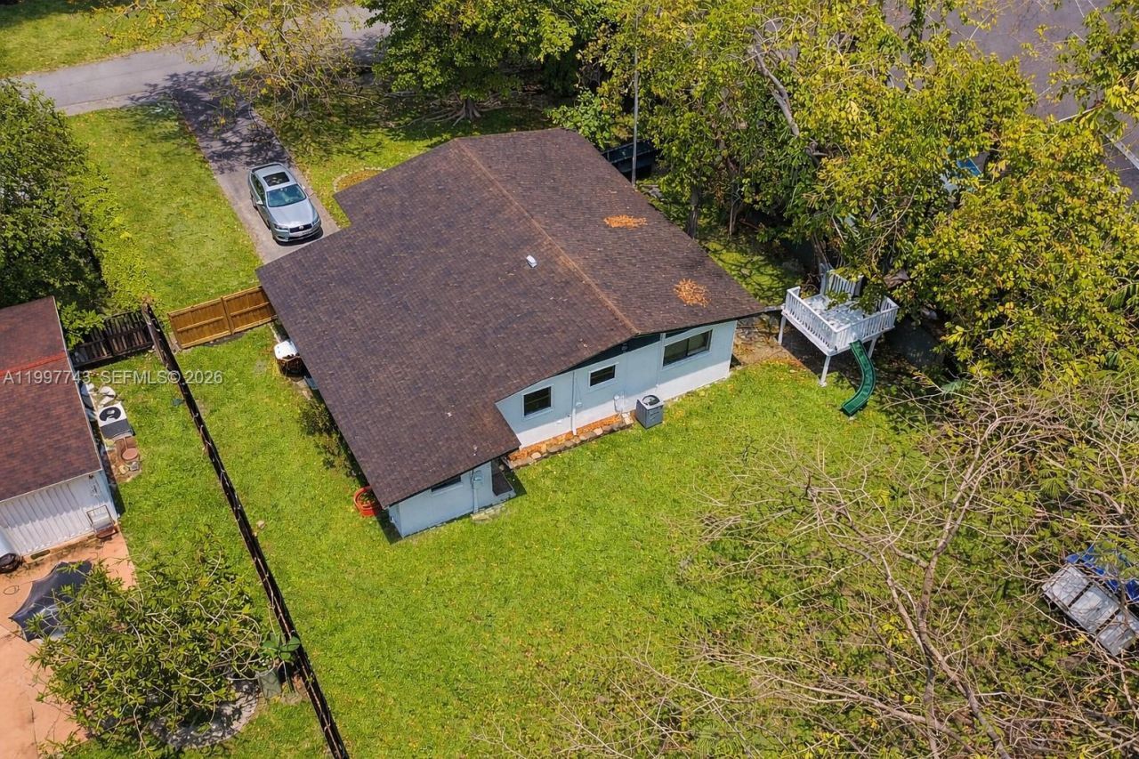 7830 SW 99th St, Miami, FL 33156 Photo