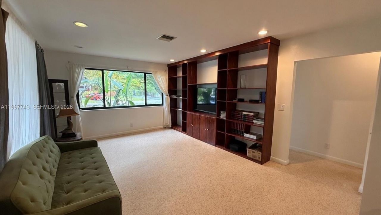 7830 SW 99th St, Miami, FL 33156 Photo