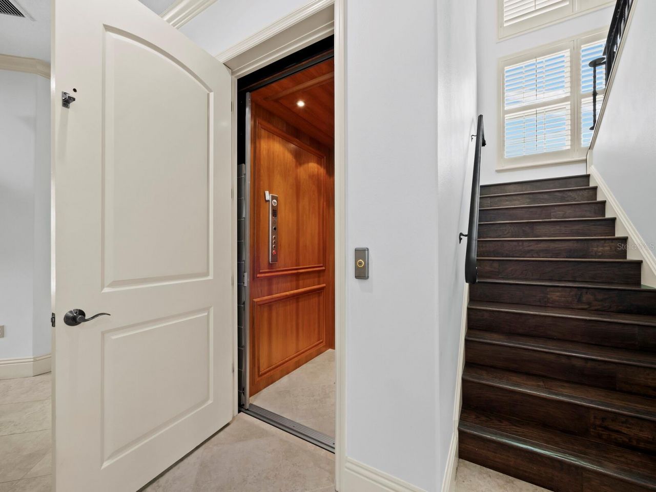 3129 Founders Club Drive, Sarasota, FL 34240 Photo