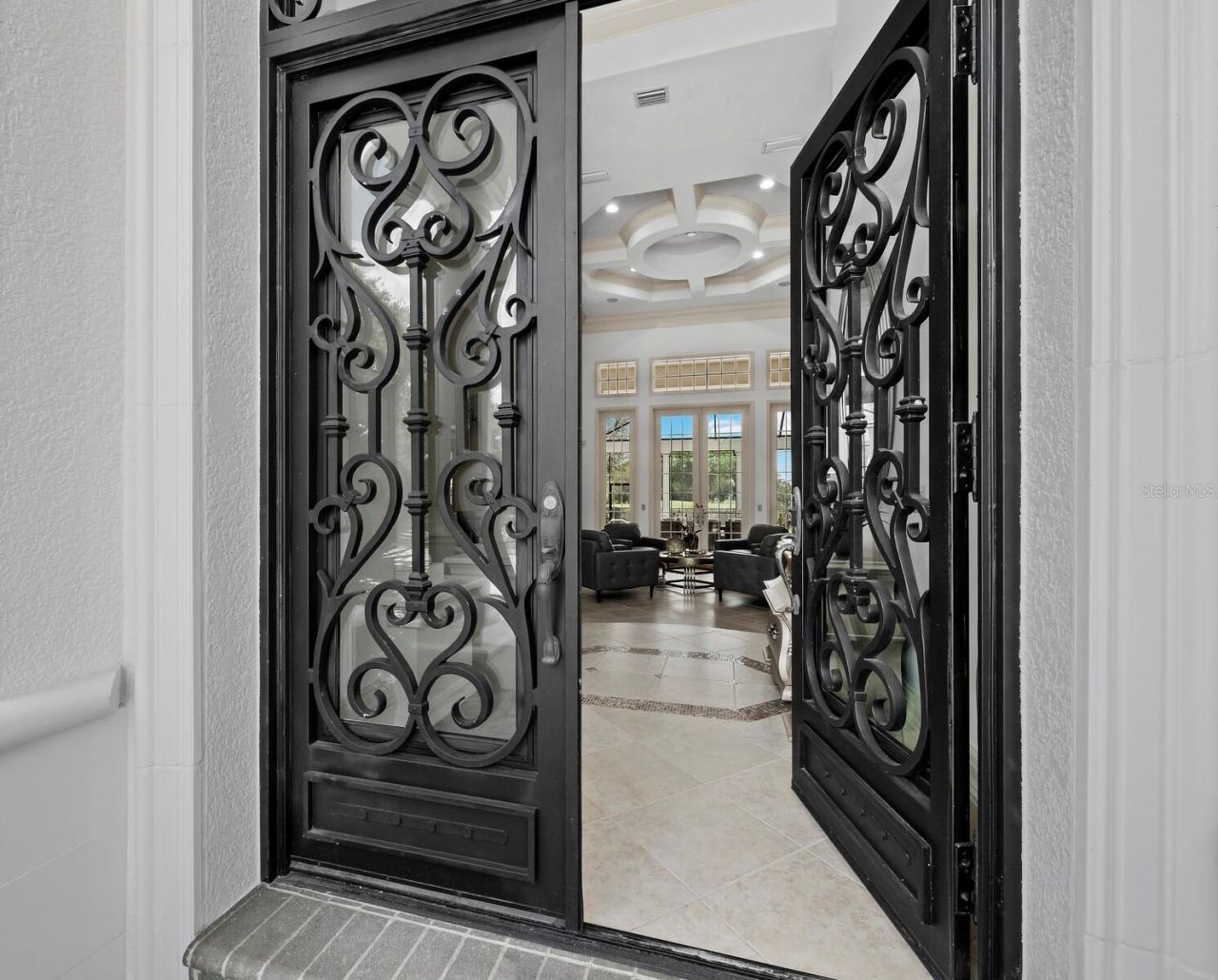 3129 Founders Club Drive, Sarasota, FL 34240 Photo