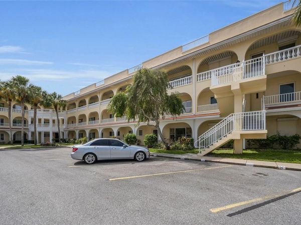 2223 PHILIPPINE DRIVE, Unit 35, CLEARWATER, FL 33763