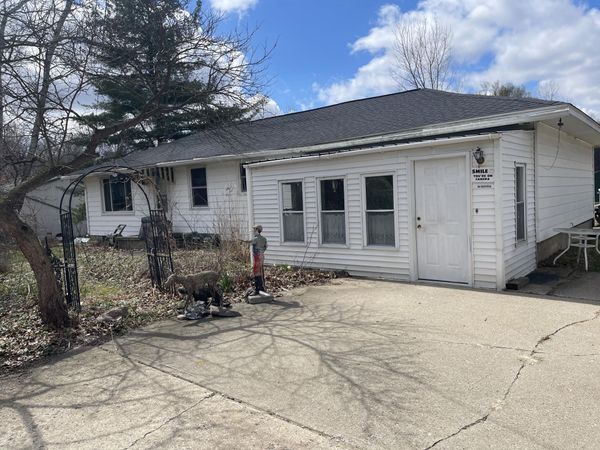 5024 M-37, Hastings, MI 49058