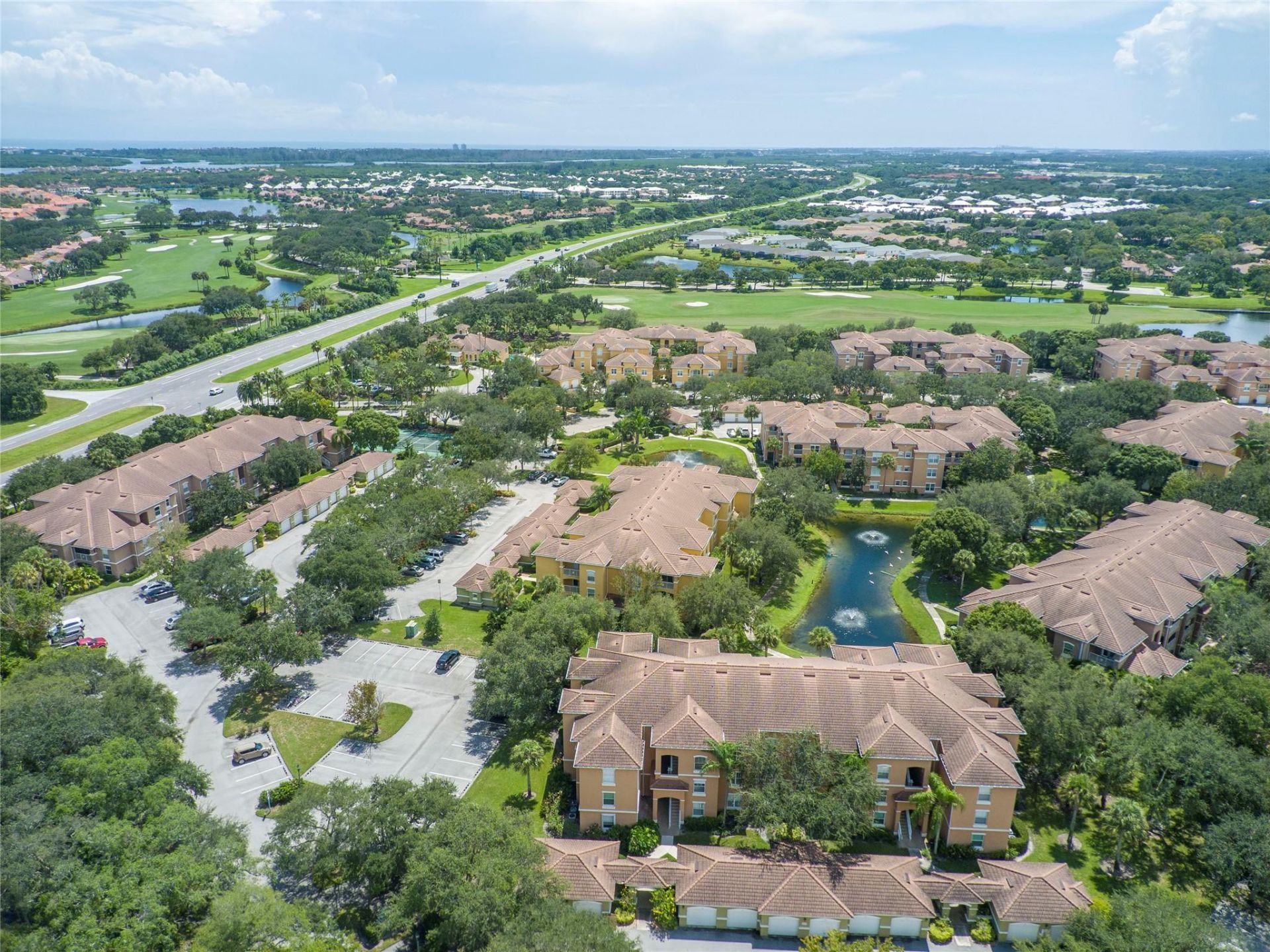 5095 Fairways Circle, Unit 102, Vero Beach, FL 32967 Photo