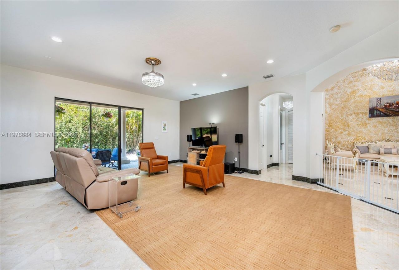 18821 SW 74th Ct , Cutler Bay, FL 33157 Photo