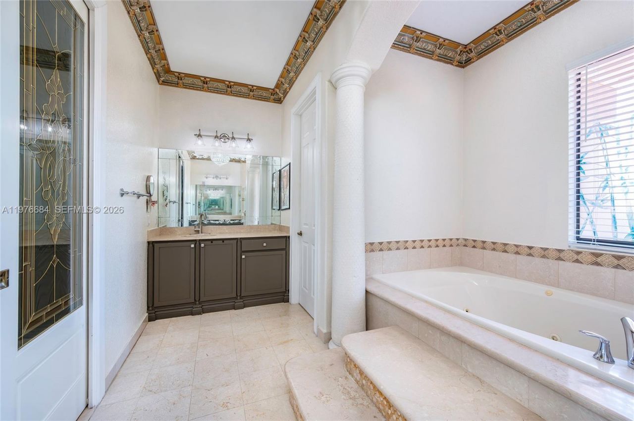 18821 SW 74th Ct , Cutler Bay, FL 33157 Photo