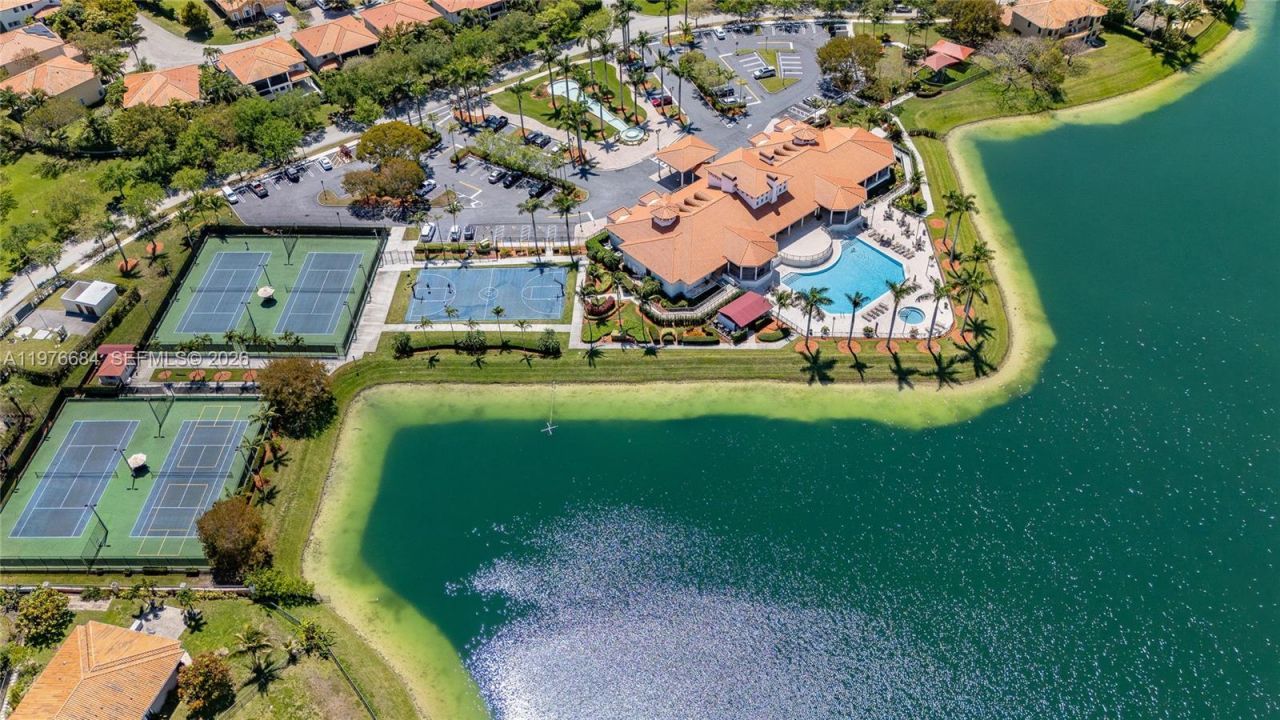 18821 SW 74th Ct , Cutler Bay, FL 33157 Photo