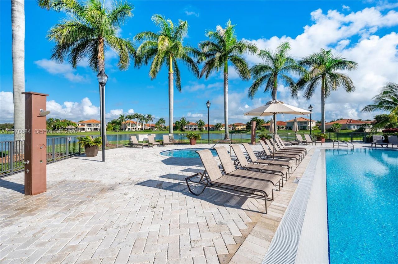 18821 SW 74th Ct , Cutler Bay, FL 33157 Photo