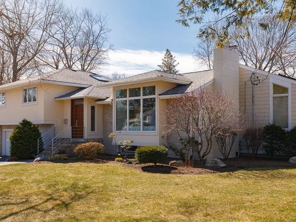 22 Burdean Rd, Newton, MA 02459