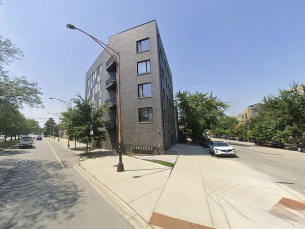 550 N Ogden Avenue , Unit 2S, Chicago, IL 60642