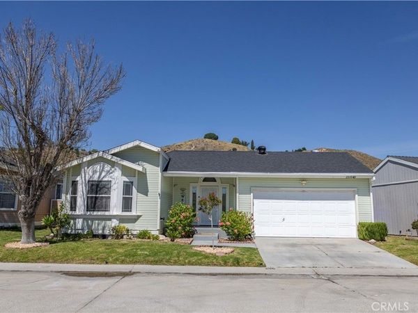 20049 Canyon View, Canyon Country, CA 91351