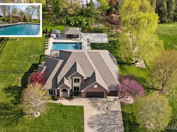 8630 Savoy Lane, O'Fallon, IL 62269