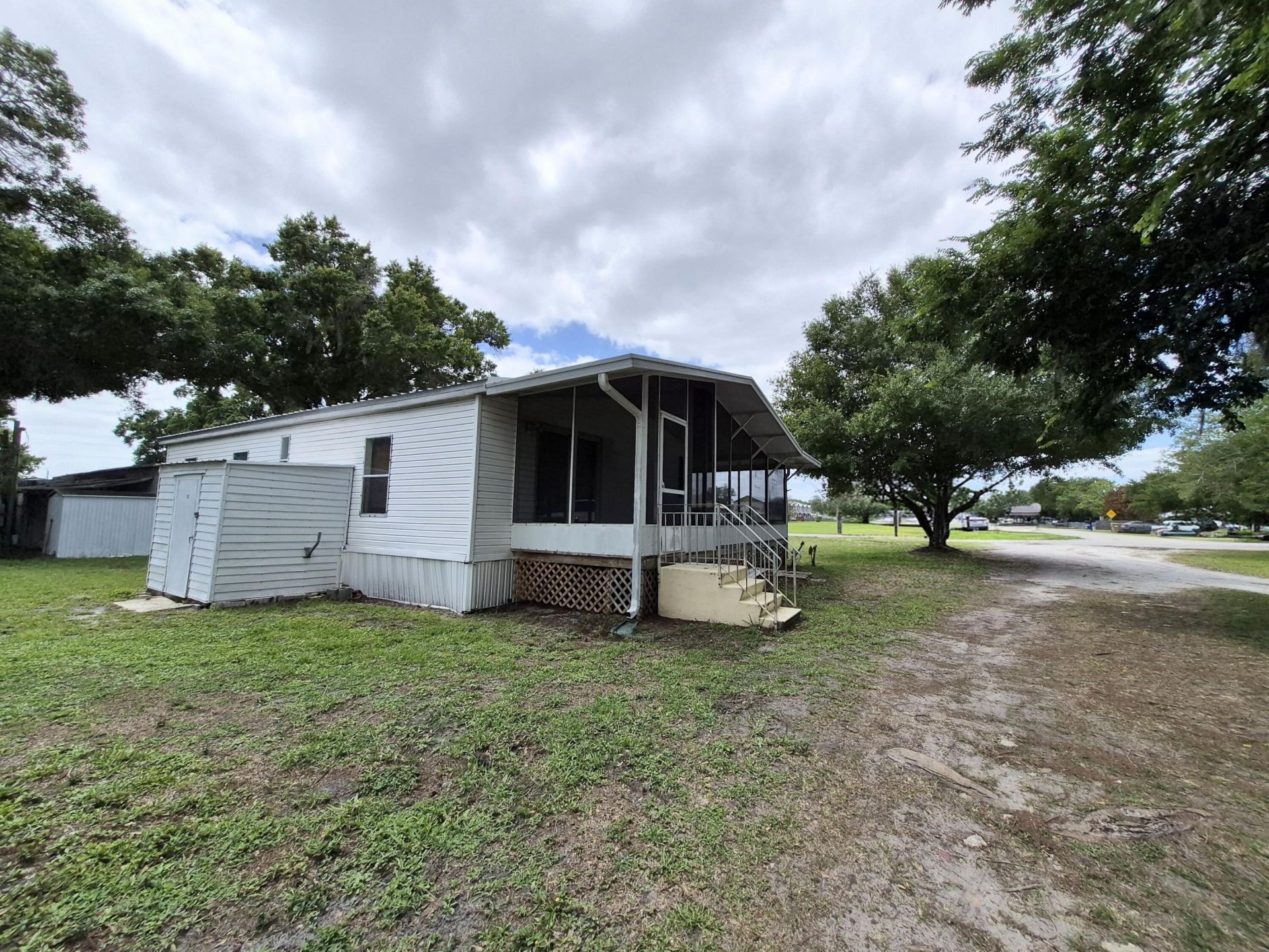 301 SE 5th Avenue, Okeechobee, FL 34974 Photo