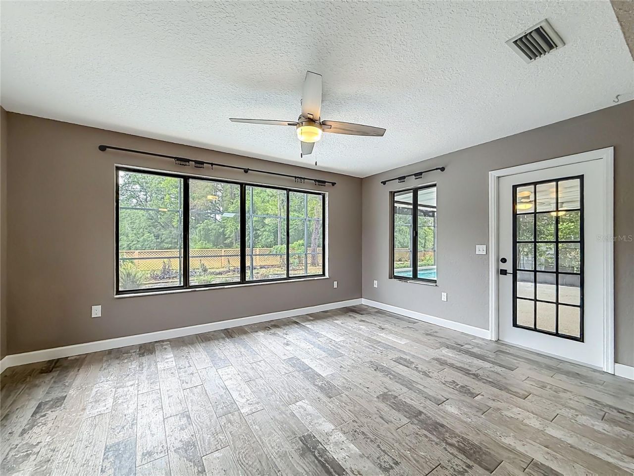 12208 Wedgefield Drive, Grand Island, FL 32735 Photo