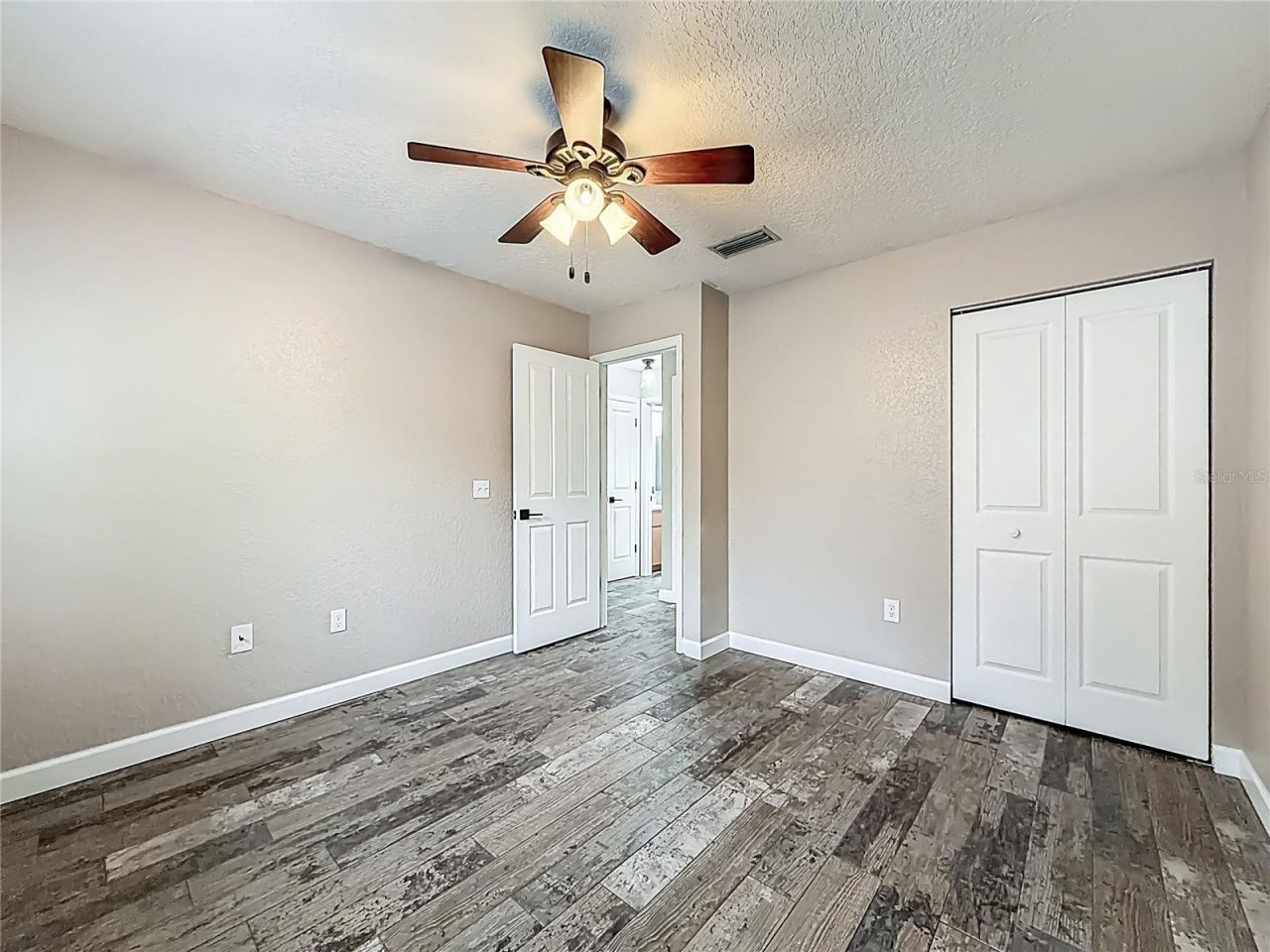 12208 Wedgefield Drive, Grand Island, FL 32735 Photo