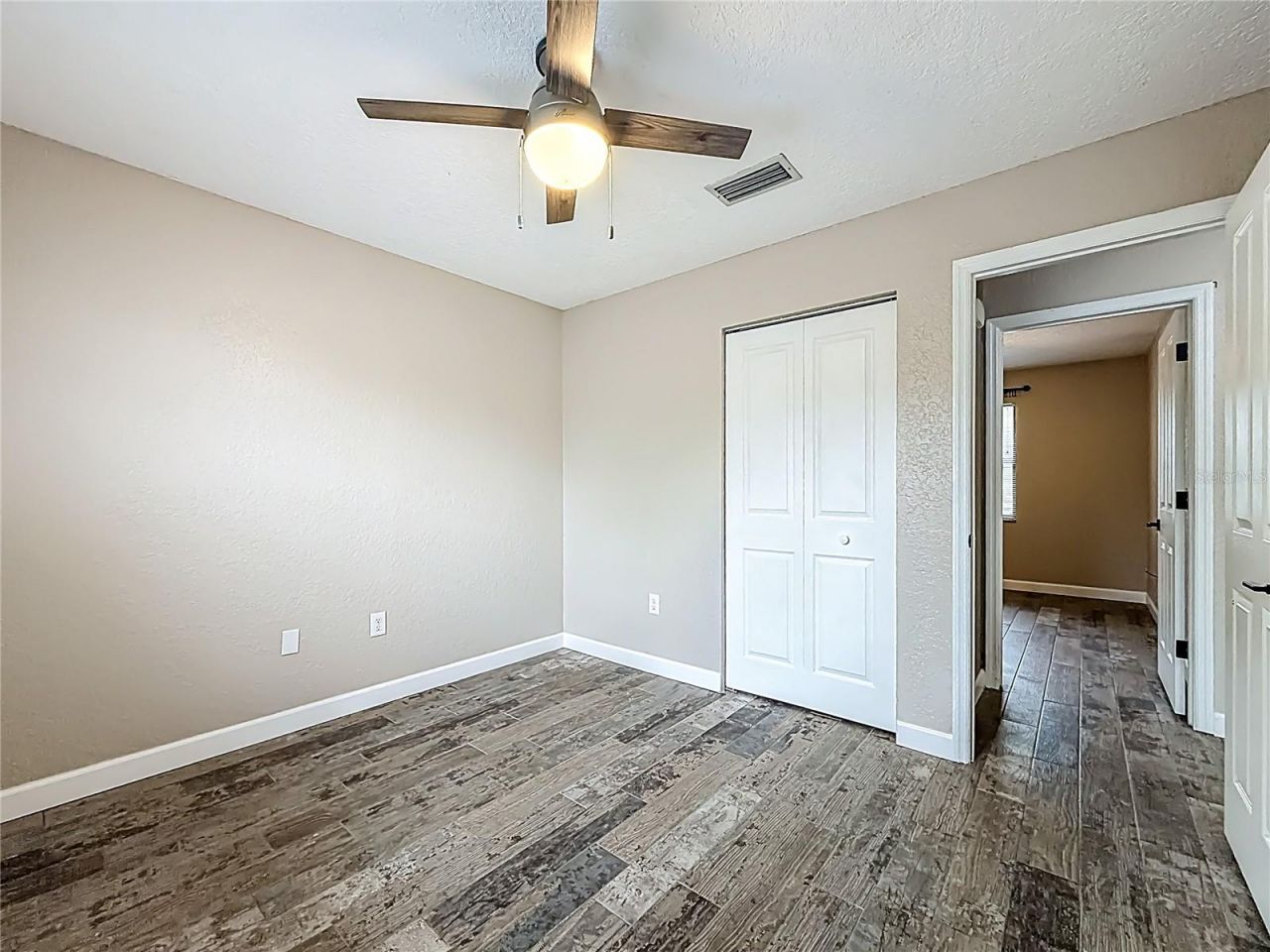 12208 Wedgefield Drive, Grand Island, FL 32735 Photo