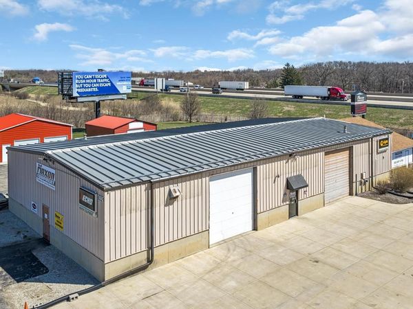 6221 122nd AVENUE, Bristol, WI 53104