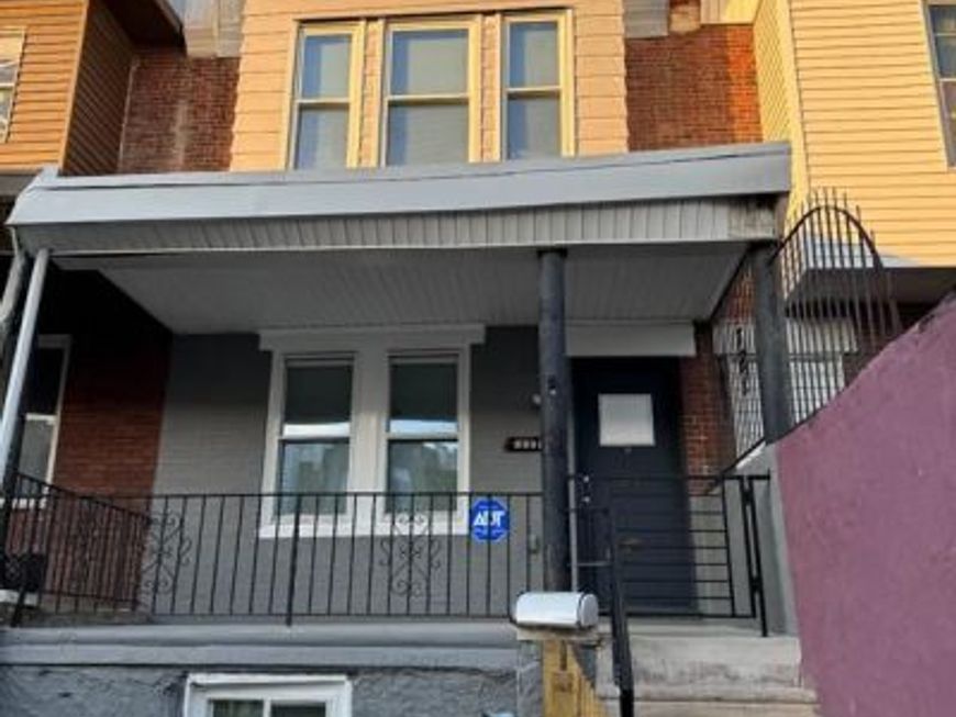 2559 S Shields Street, Philadelphia, PA 19142 Main Photo