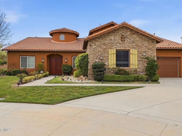 9651 Sagebrush Avenue, Chatsworth, CA 91311
