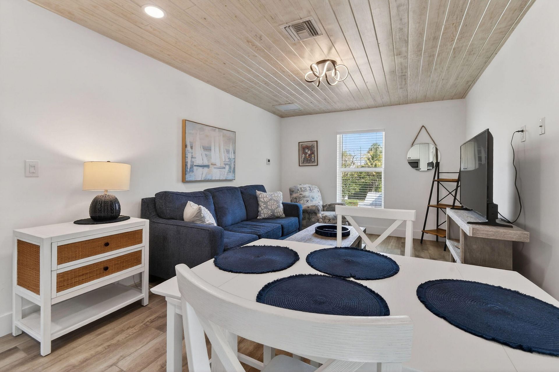 608 SE 5th Street, Stuart, FL 34994 Photo