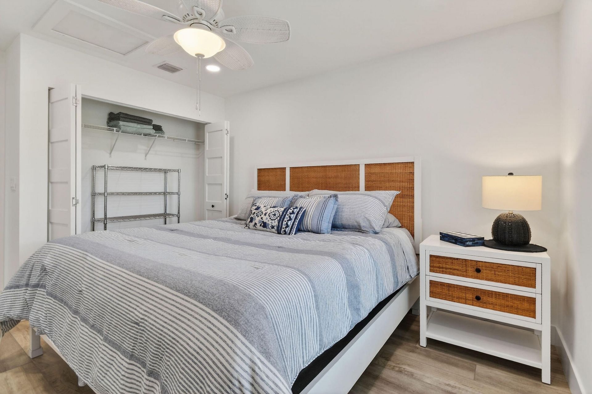 608 SE 5th Street, Stuart, FL 34994 Photo