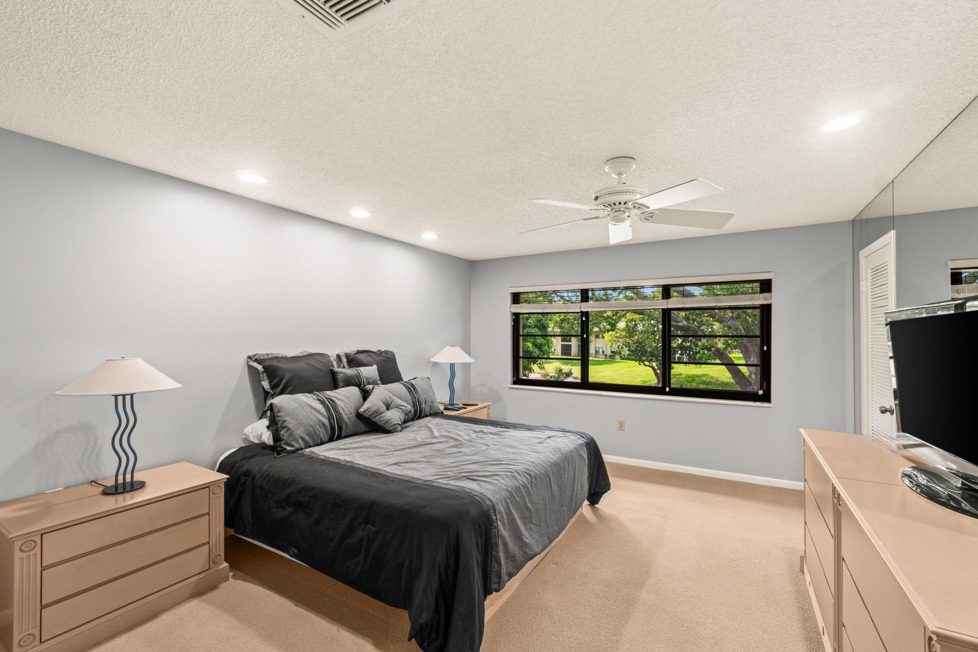 46 Stratford Lane W, Unit D, Boynton Beach, FL 33436 Photo