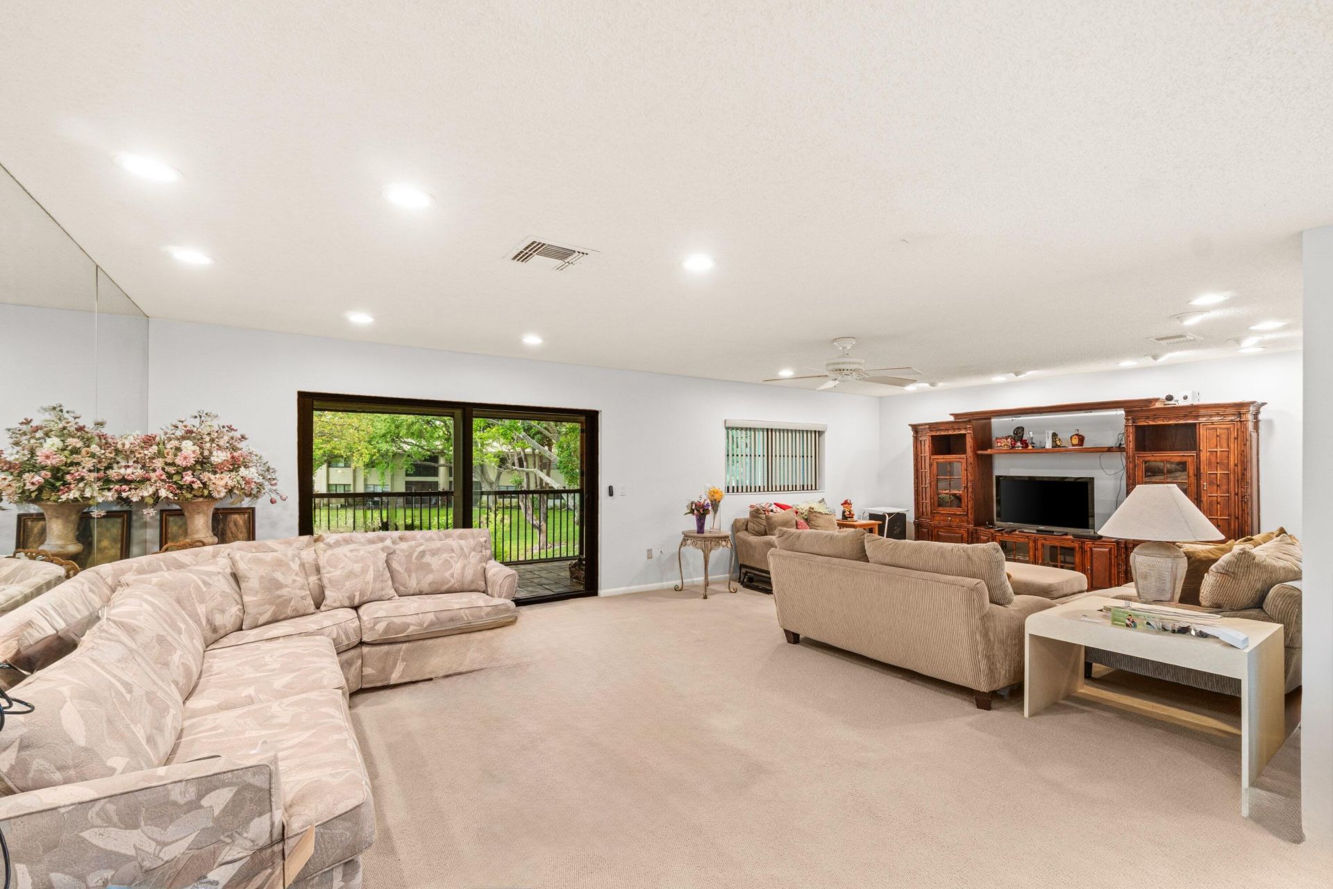 46 Stratford Lane W, Unit D, Boynton Beach, FL 33436 Photo