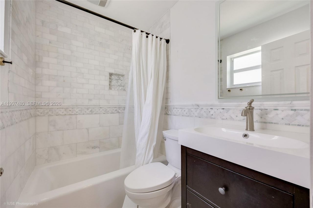 1144 Johnson St , Hollywood, FL 33019 Photo