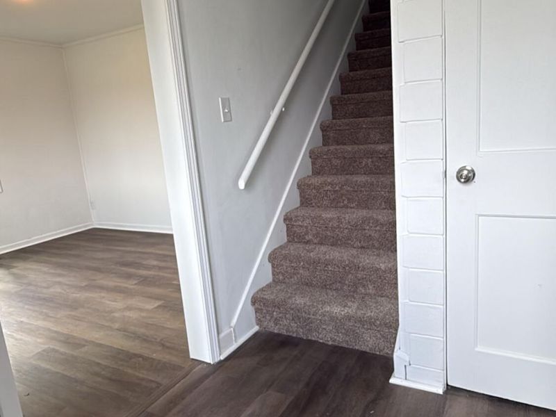 6937 N Main Street, Dayton, OH 45415 Photo 3