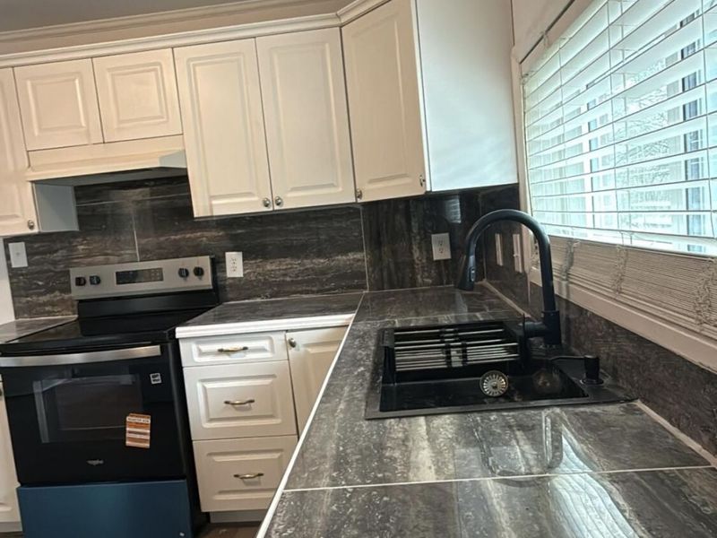 6937 N Main Street, Dayton, OH 45415 Photo 7