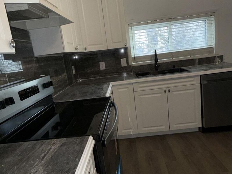 6937 N Main Street, Dayton, OH 45415 Photo 8