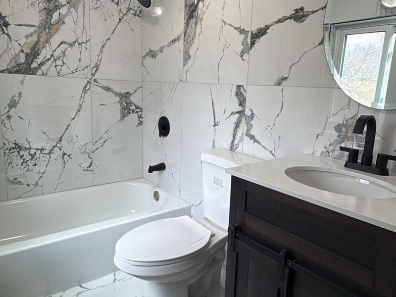 6937 N Main Street, Dayton, OH 45415 Photo 9