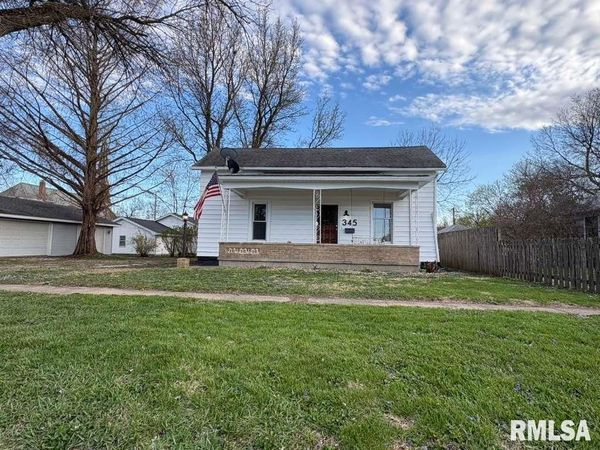 345 LOUISA Street, Illiopolis, IL 62539