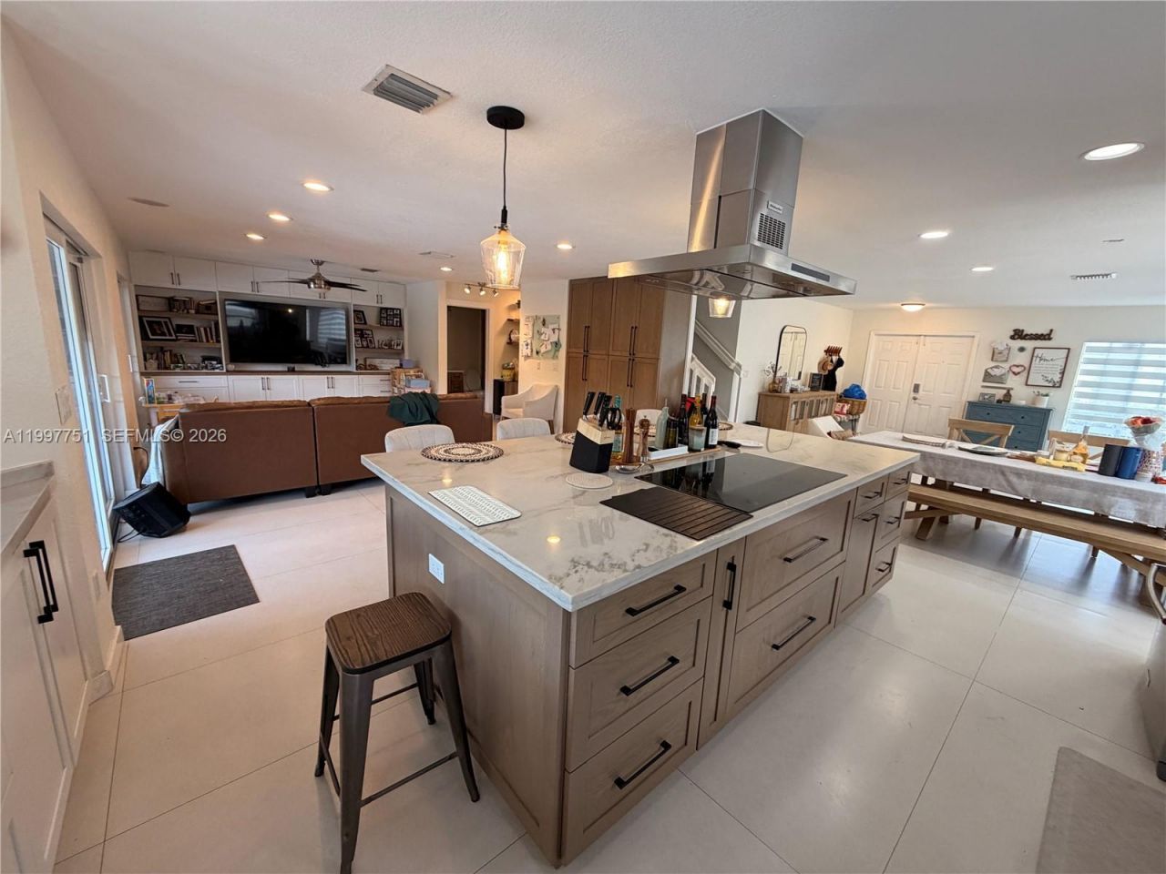 15454 SW 143rd Ter, Miami, FL 33196 Photo