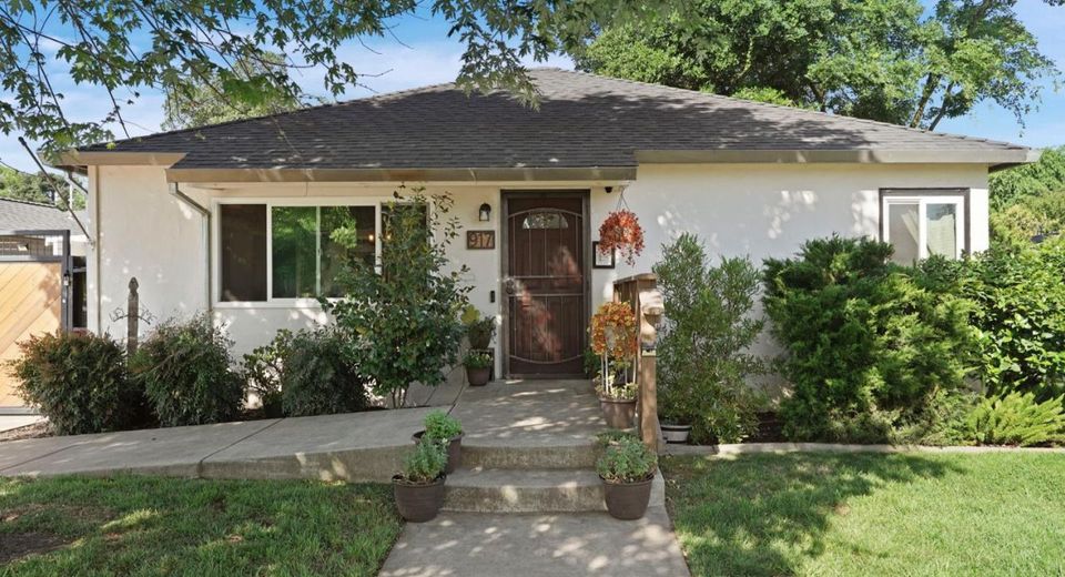 917 S Lee Ave, Lodi, CA 95240 Photo