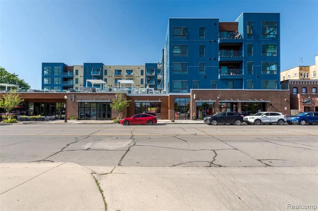 166 Oak Street , Wyandotte, MI 48192 Main Photo